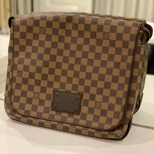 Louis Vuitton Damier Naviglio Messenger Bag